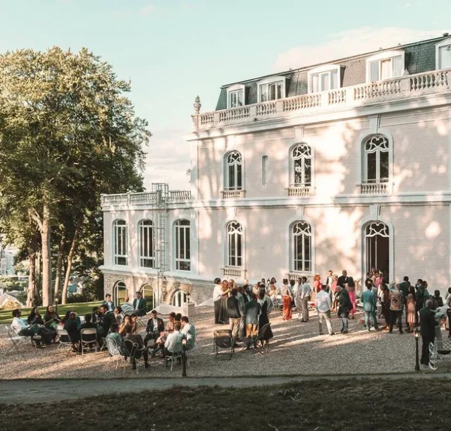 Terrasse pour les vins d'honneur et les cocktails
