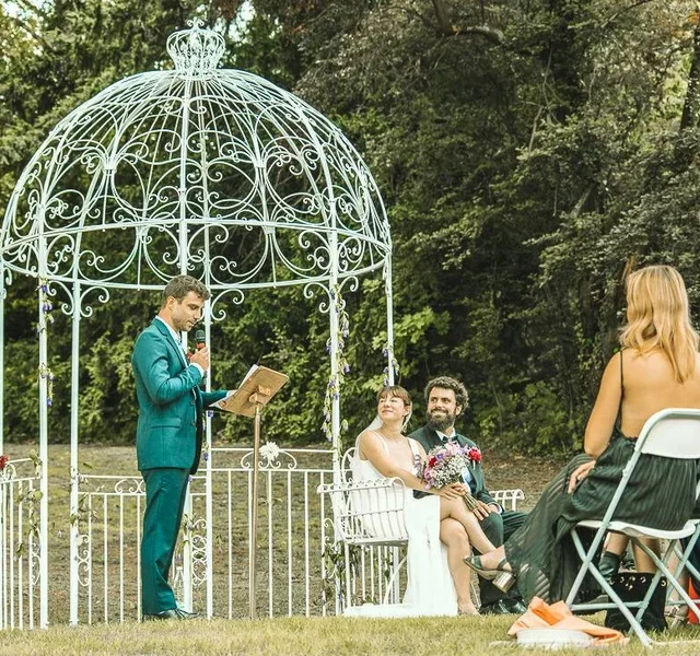 Cérémonie laïque avec la gloriette